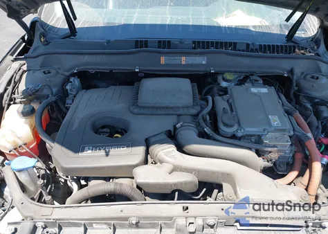 2016 Ford Fusion Hybrid Titanium from USA, damaged, VIN 3FA6P0RUXGR281509